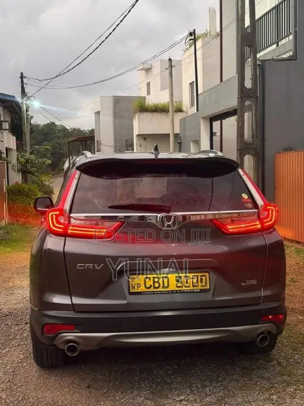 Honda CRV 2018 SUV (Used)