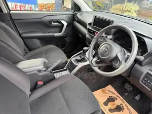 Toyota Raize X Grade 2023 SUV (Used)