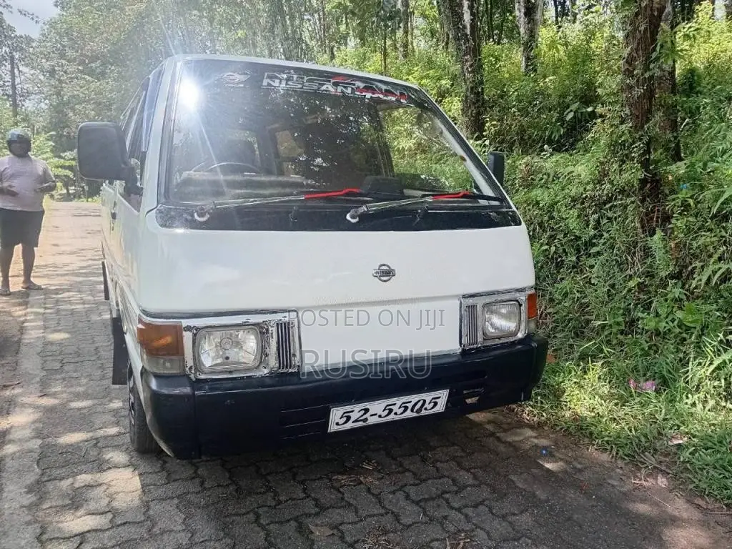 Nissan Vanette 1988 Van (Used)