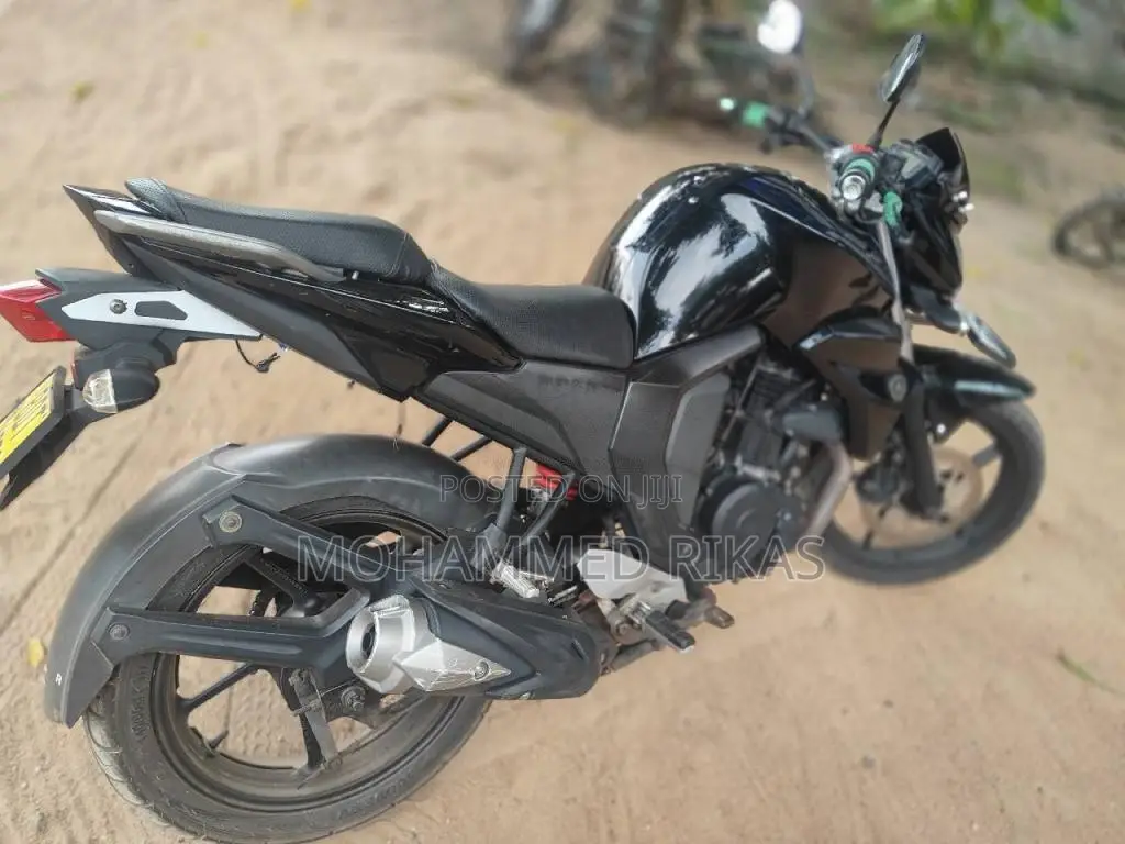 Yamaha FZ-16 2016 Motorbike (Used)