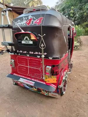 Bajaj RE 2011 Three Wheel (Used)