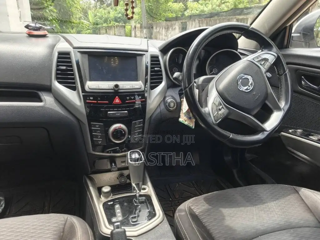 SsangYong Tivoli 2018 SUV (Used)
