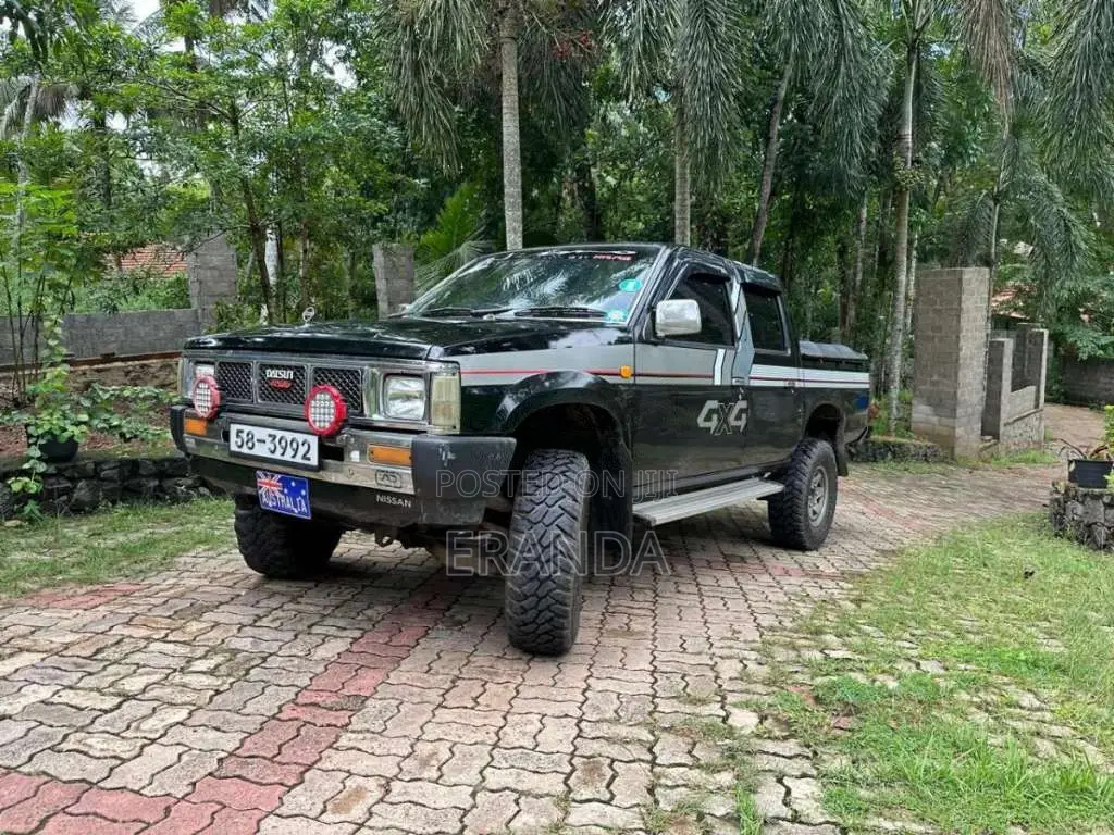 Nissan D21 Hub 1991 Pickup (Used)