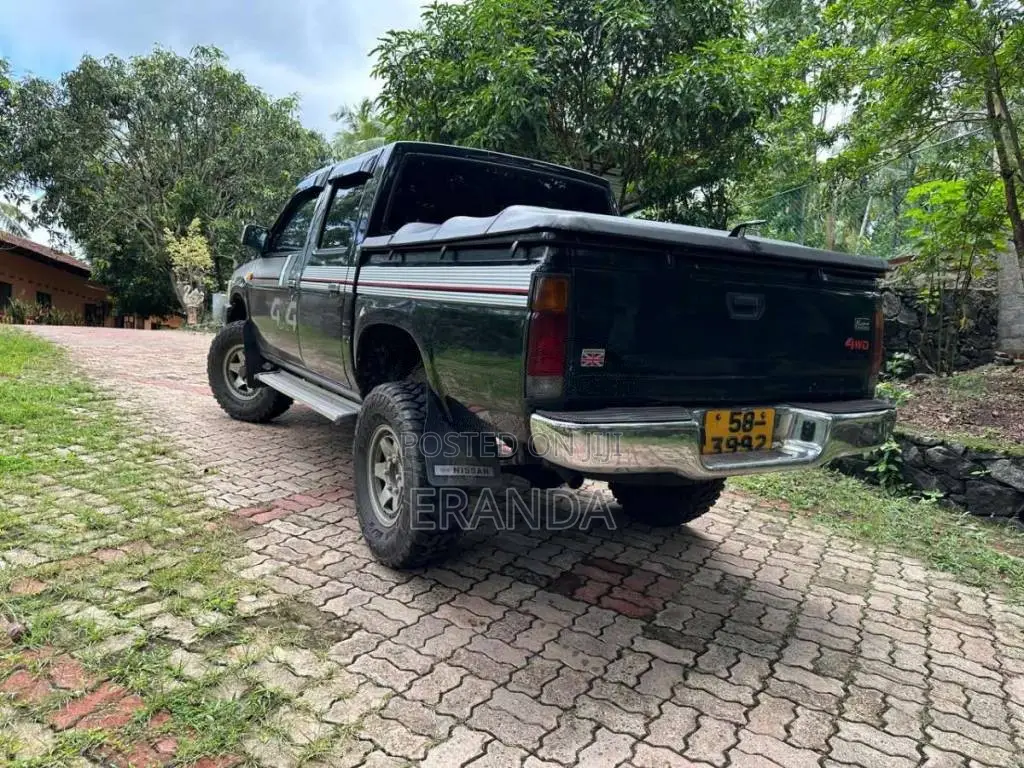 Nissan D21 Hub 1991 Pickup (Used)