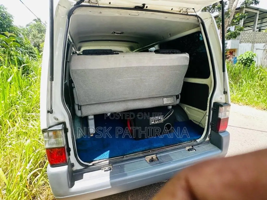 Nissan Vanette 2013 Van (Used)