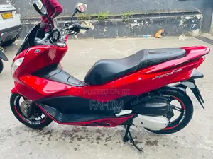Honda Pcx 150 2015 Motorbike (Used)