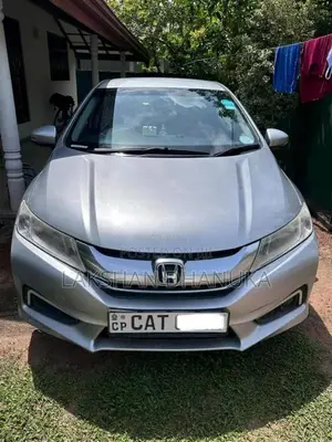 Honda Grace 2014 Car (Used)