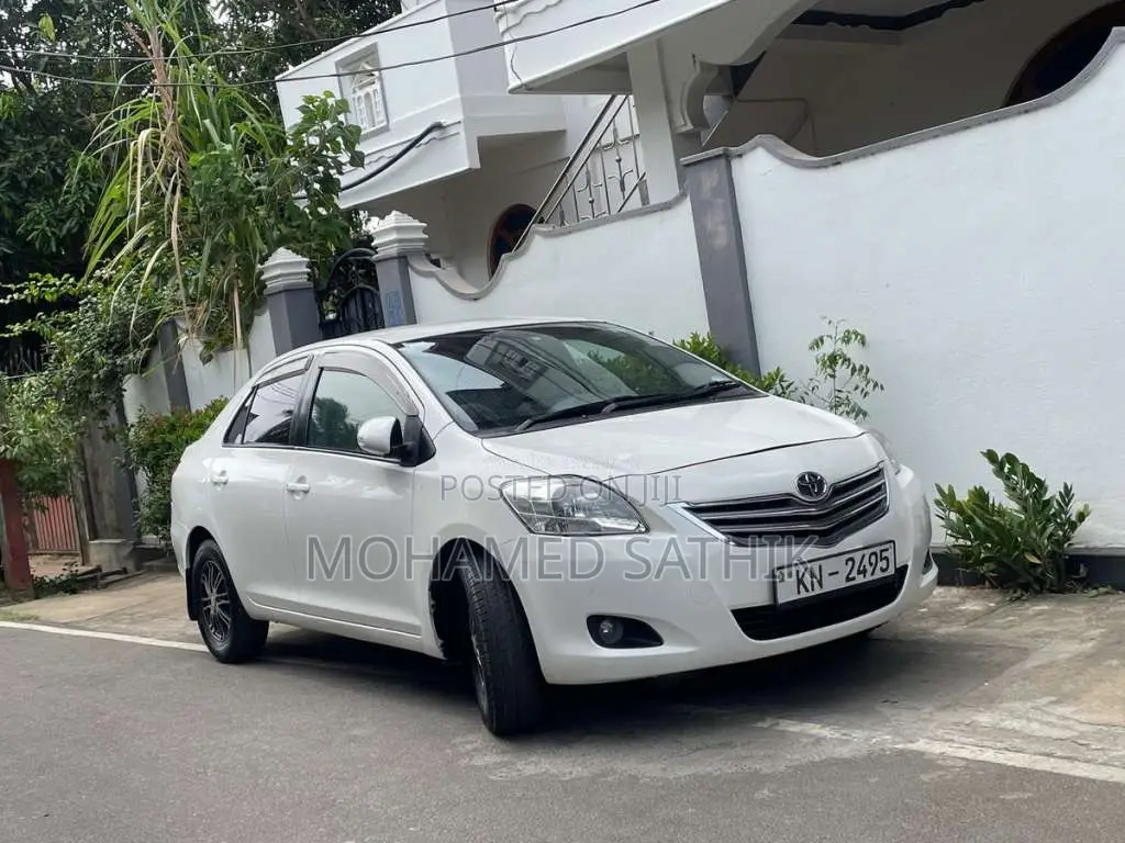 Toyota Belta 2008 Car (Used)