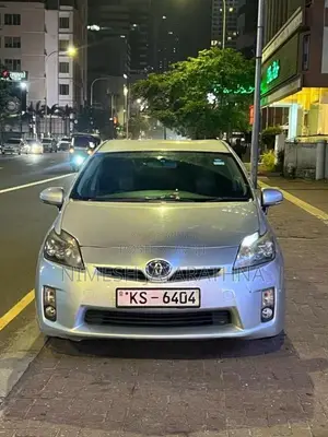 Toyota Prius 2010 Car (Used)