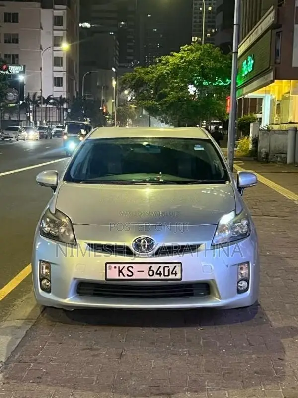 Toyota Prius 2010 Car (Used)
