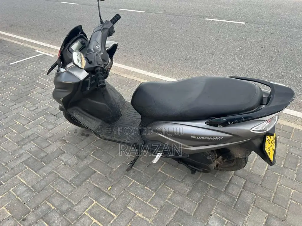 Suzuki BURGMAN 2020 Motorbike (Used)