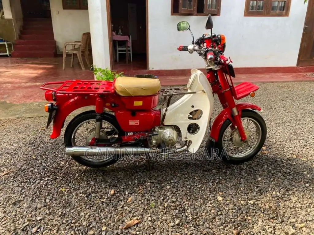 Honda MD 90 2000 Motorbike (Used)