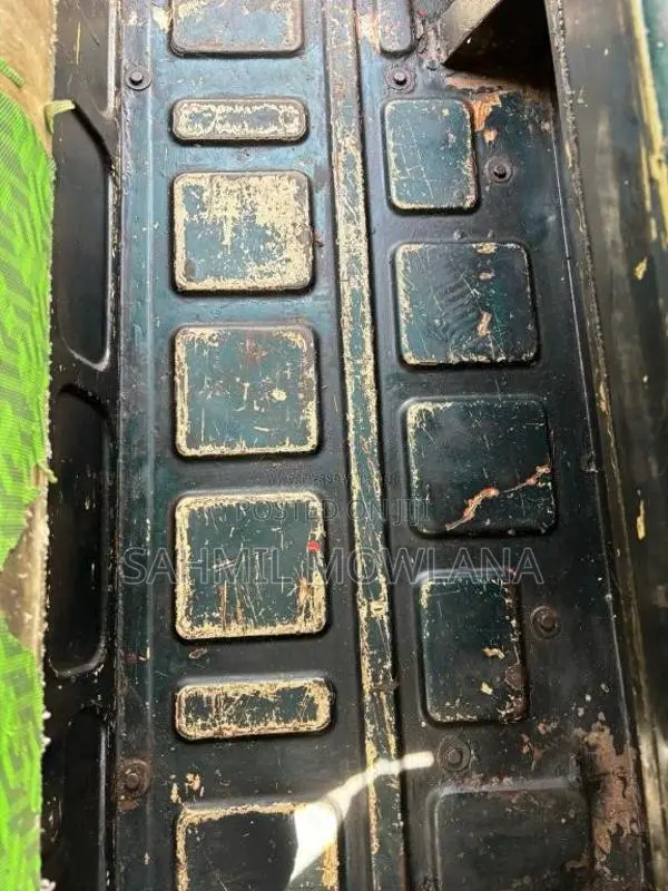 Bajaj RE 2 Stroke 1998 Three Wheel (Used)