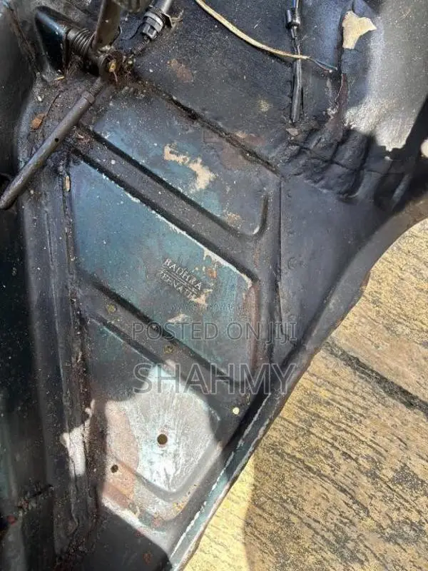 Bajaj RE 2 Stroke 1998 Three Wheel (Used)