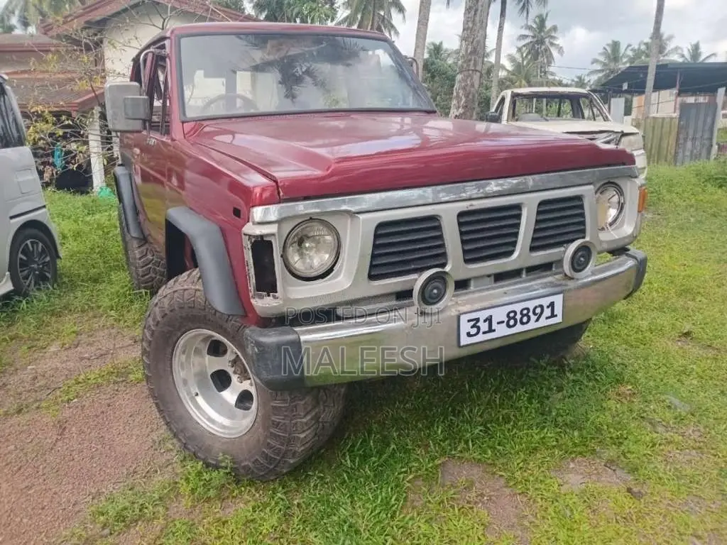 Nissan Patal 1971 SUV (Used)