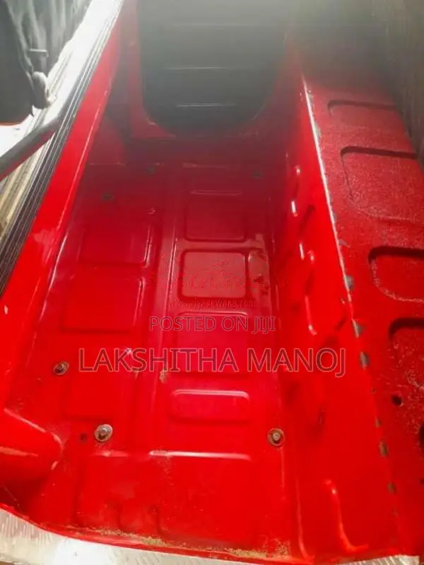 Bajaj 4 Stroke 2016 Three Wheel (Used)