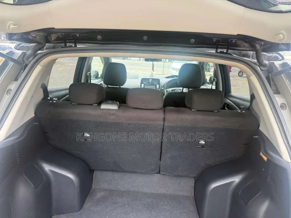 Nissan Leaf 2013 Car (Used)