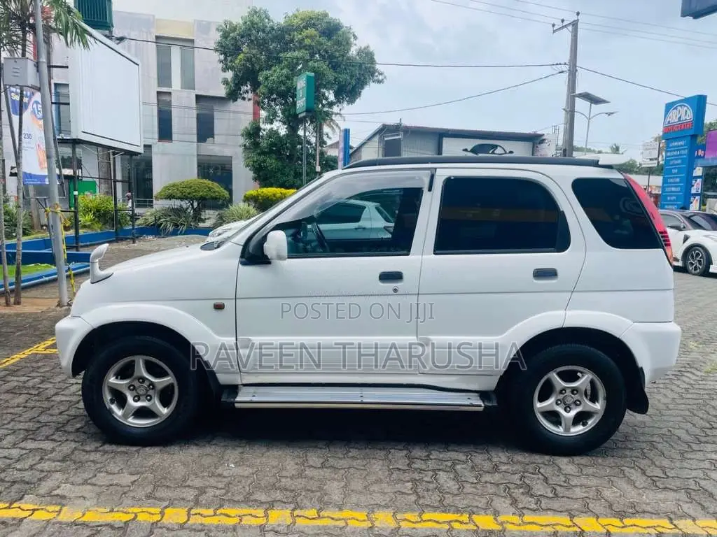 Toyota Cami 2000 SUV (Used)