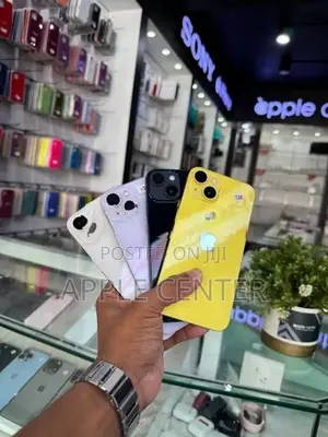 Apple iPhone 16e (Used)