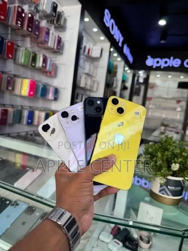 Apple iPhone 16e (Used)