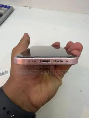 Apple iPhone 15 (Used)