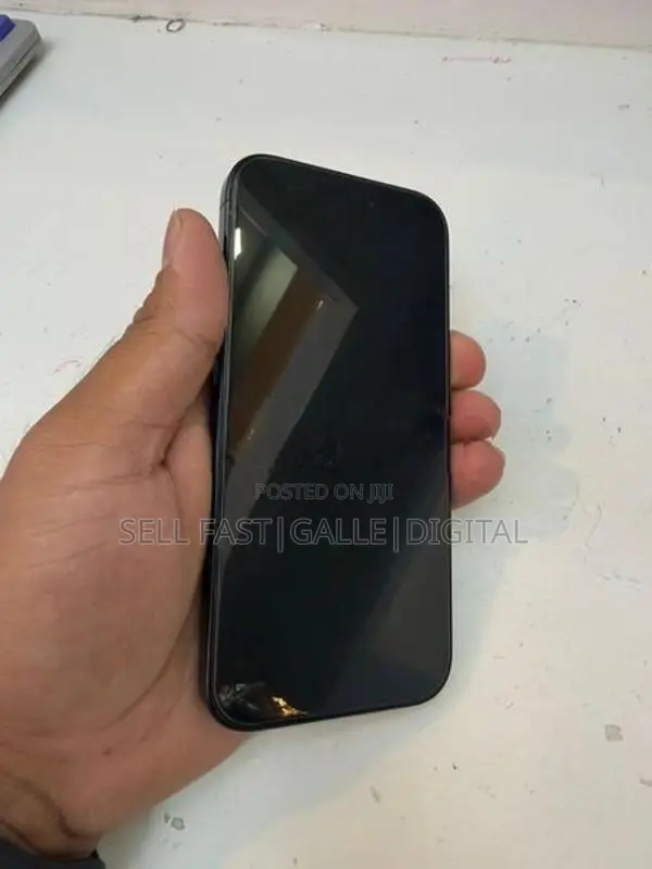 Apple iPhone 15 Pro (Used)
