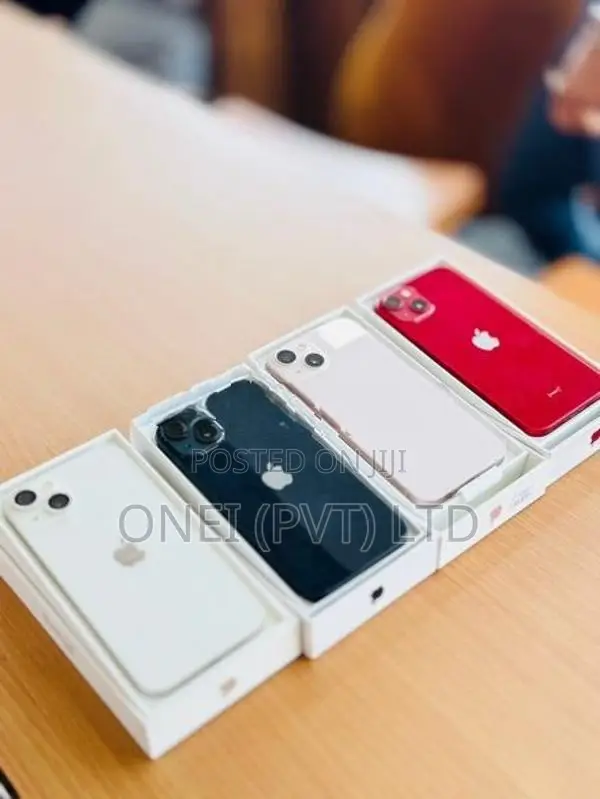 Apple iPhone 13 128GB (Used)