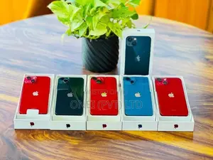 Apple iPhone 13 128GB (Used)