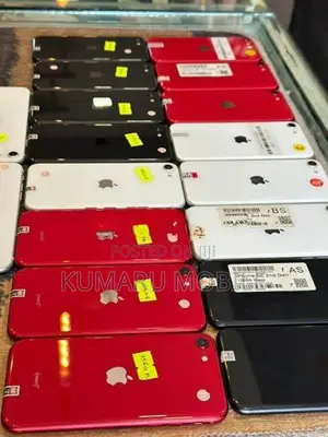Apple iPhone SE 2 128GB (Used)