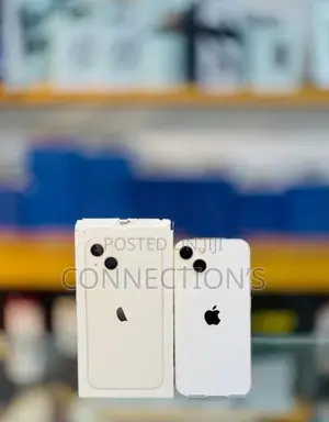 Apple iPhone 13 (Used)