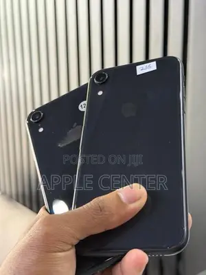 Apple iPhone XR (Used)