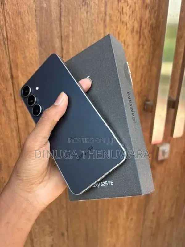 Samsung Galaxy S25 FE (Used)
