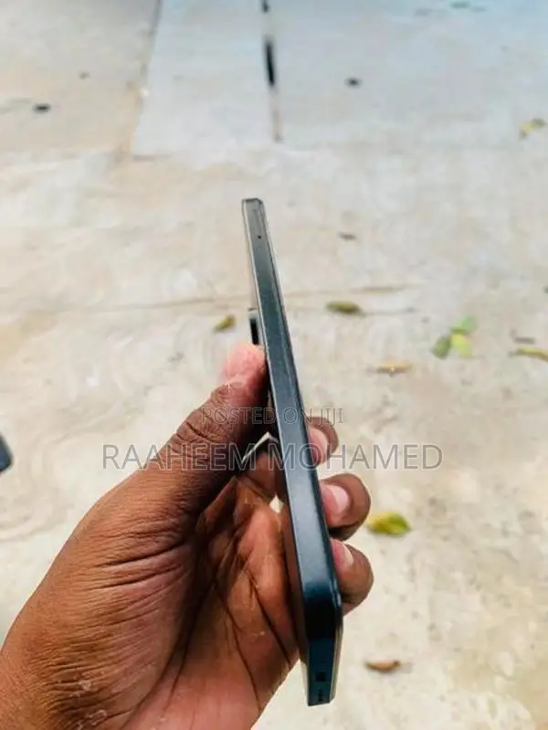 Xiaomi Redmi 13C 8GB| 256GB (Used)