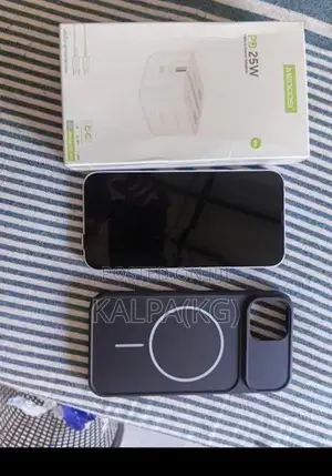 Apple iPhone 14 (Used)