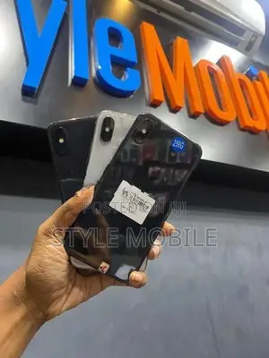 Apple iPhone XS 256GB (Used)