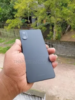 Sony 10 Mark 6 8GB 128GB (Used)
