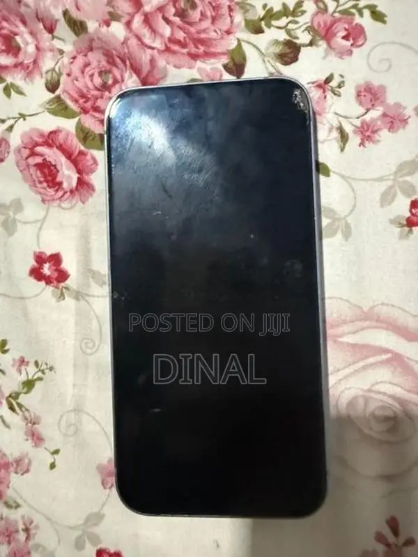 Apple iPhone 14 (Used)