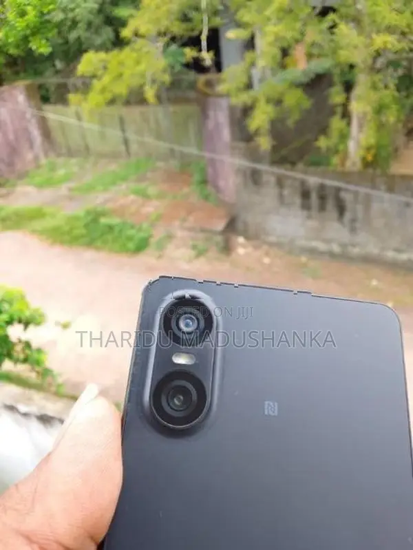 Sony 10 Mark 6 8GB 128GB (Used)