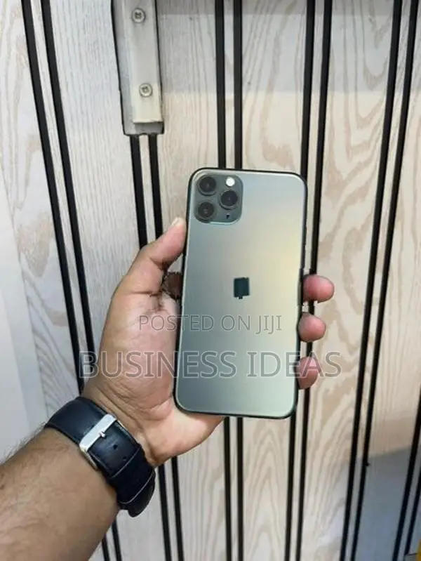 Apple iPhone 11 Pro 256GB (Used)