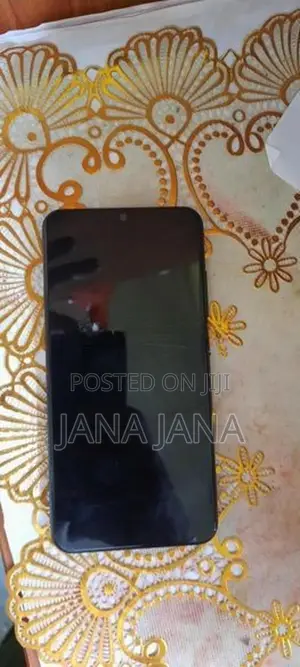 Vivo Y19 128gb (Used)