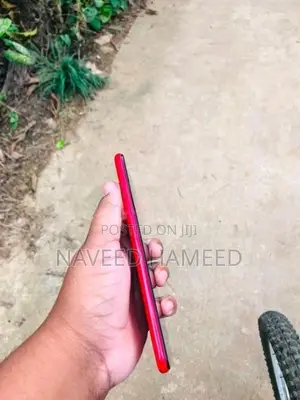 Samsung Galaxy A10 (Used)