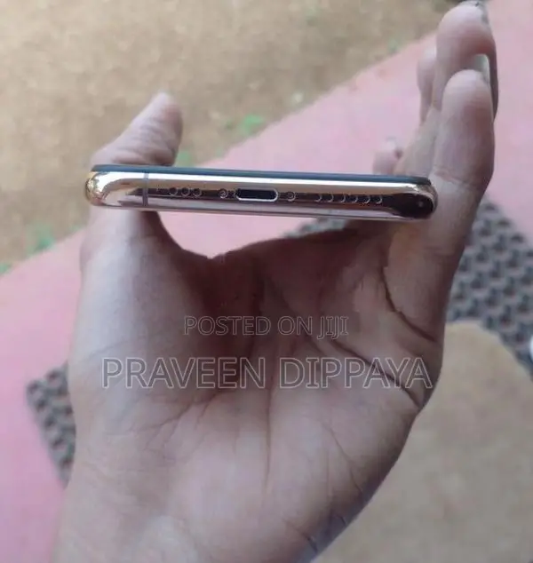 Apple iPhone 11 Pro (Used)