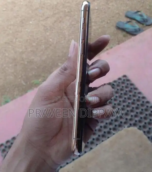 Apple iPhone 11 Pro (Used)
