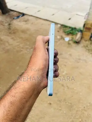 Samsung Galaxy A06 (Used)