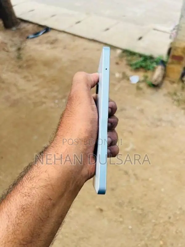 Samsung Galaxy A06 (Used)