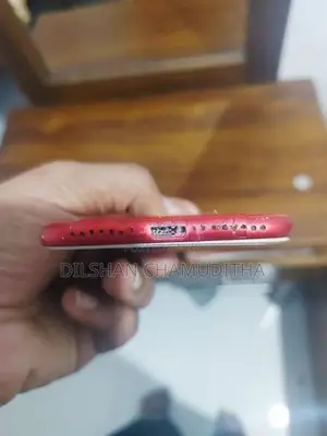 Apple iPhone 7 (Used)