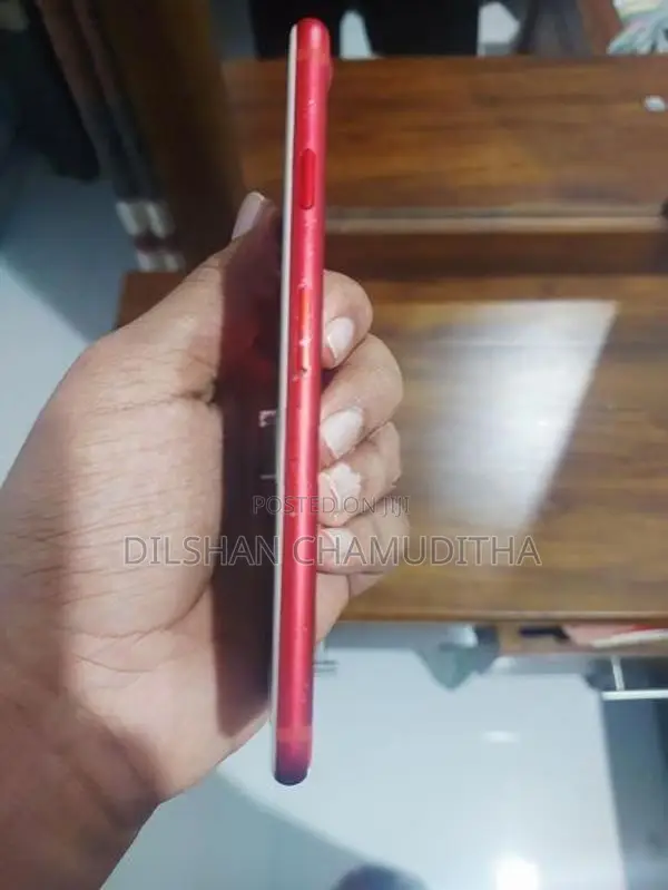 Apple iPhone 7 (Used)