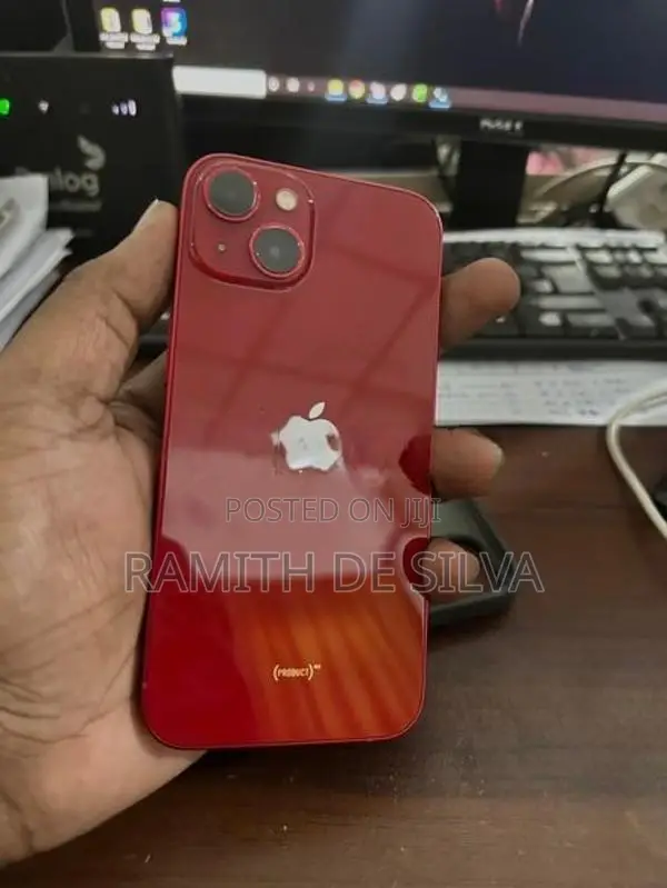 Apple iPhone 13 (Used)