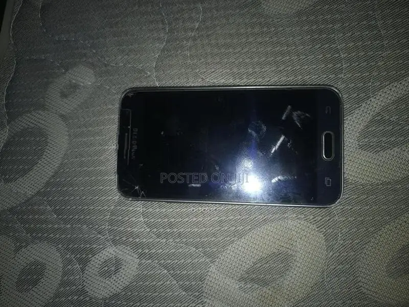 Samsung Galaxy J1 (Used)