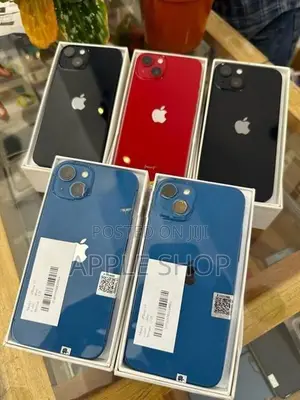 Apple iPhone 13 256GB (Used)